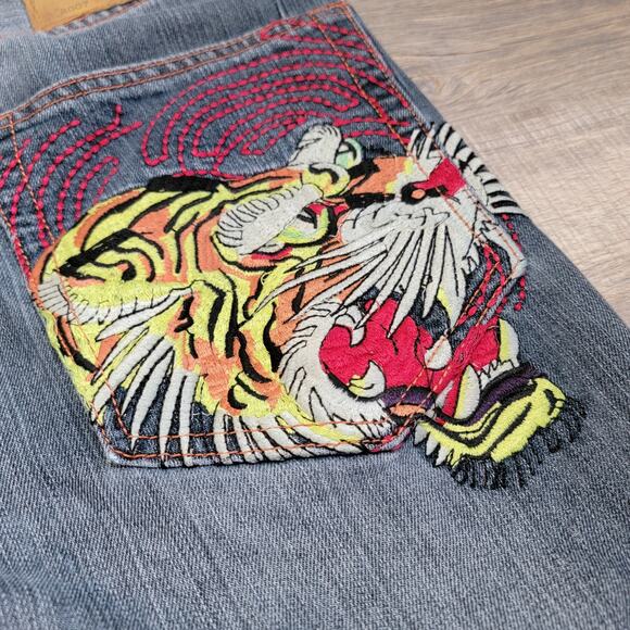 Ed Hardy Christian Audigier VTG 2007 Tiger Embroidered Baggy Jean Size 38x32 Y2K - Picture 2 of 16